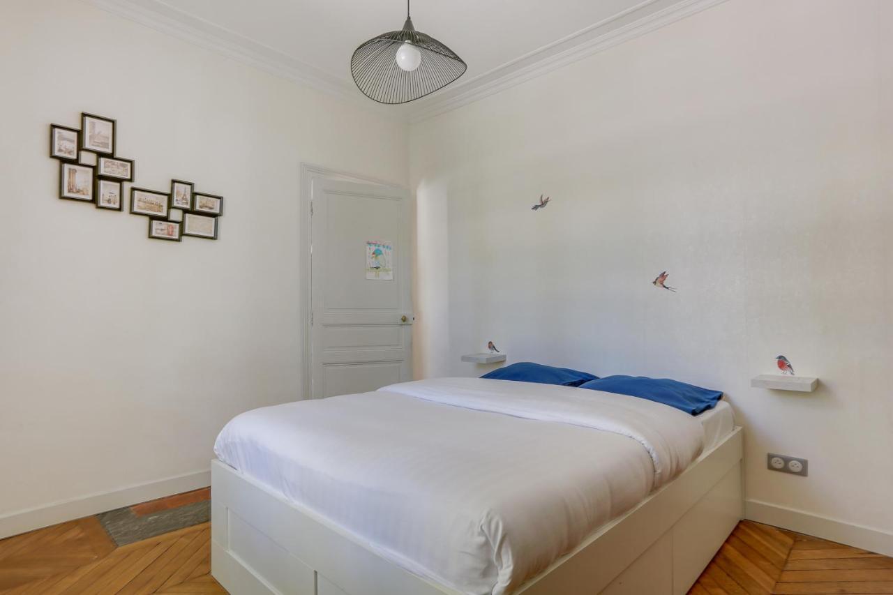 Ferienwohnung Aux Loges De L'Orangerie Versailles Exterior foto