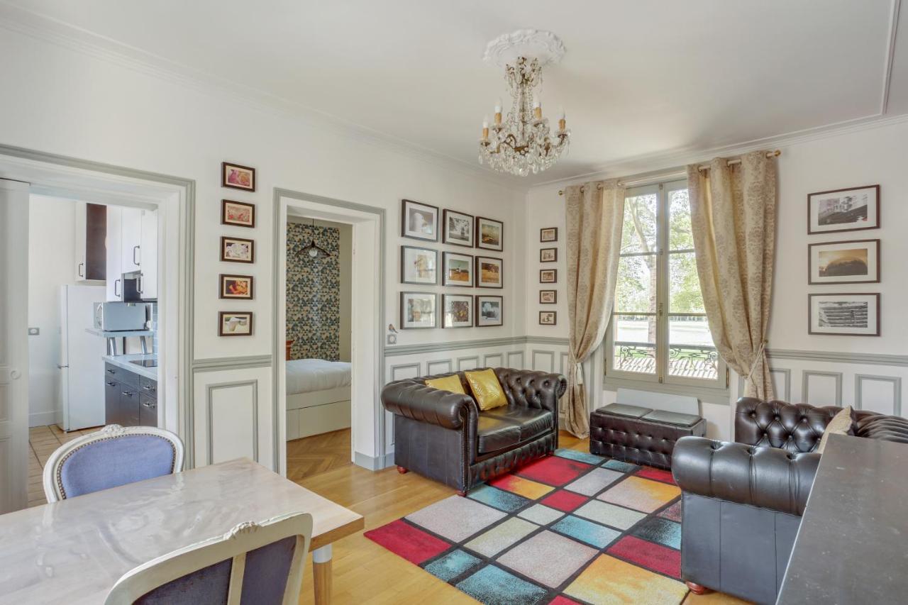 Ferienwohnung Aux Loges De L'Orangerie Versailles Exterior foto